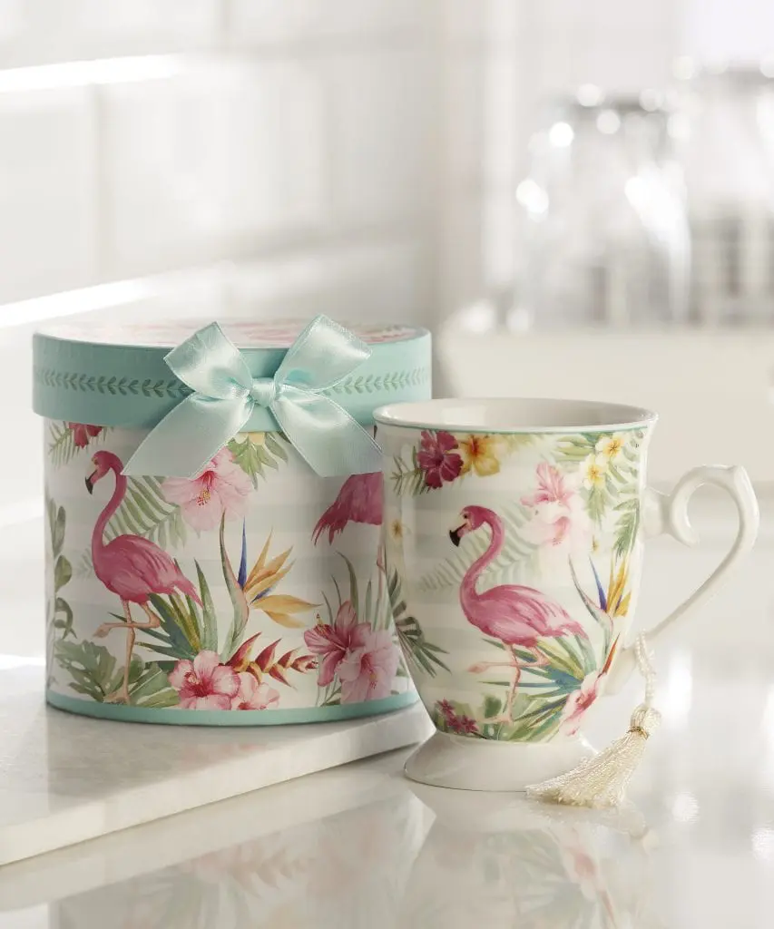 11 oz. Porcelain Mug Flamingo Design in a gift box