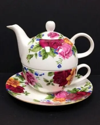 Teapot and cup