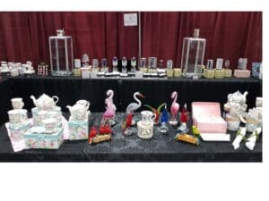 Table Show Tea Set, Figurines, Touch sensor lights